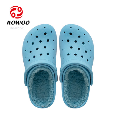 Customized Wholesale unisex winter clogs garden shoes furry